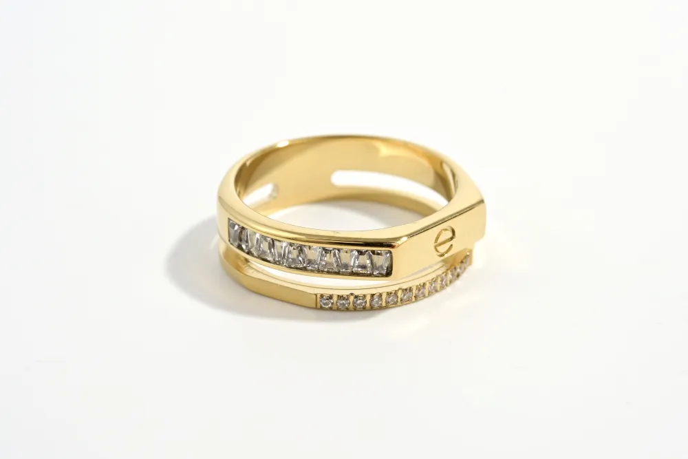 Fine-Line Minimal Everyday Fashion Ring