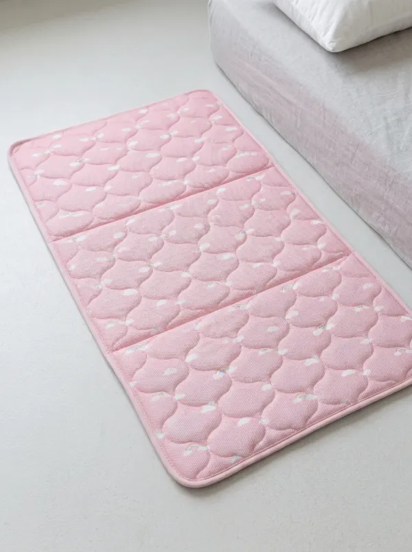 Kids Rainbow Cloud Pattern Pattern Cooling Mat