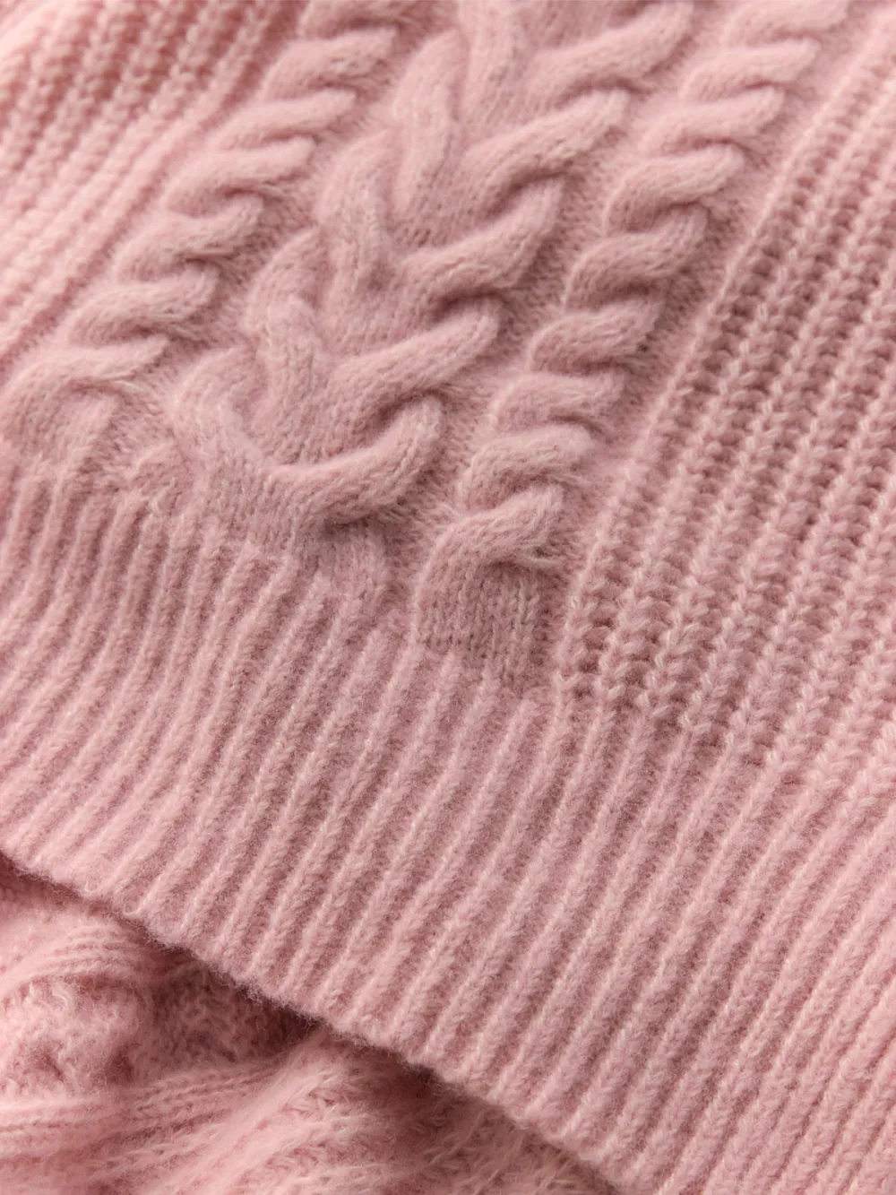 Thick Knitted Scarf