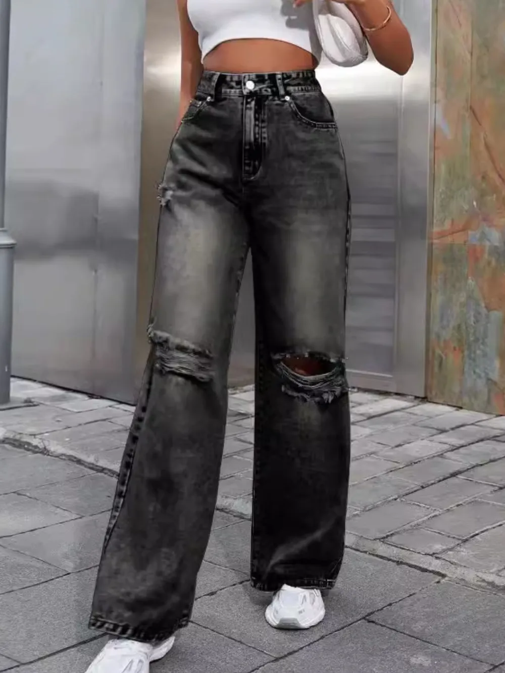 Soft Wide Leg Distressed Pocketed Denim Jeans