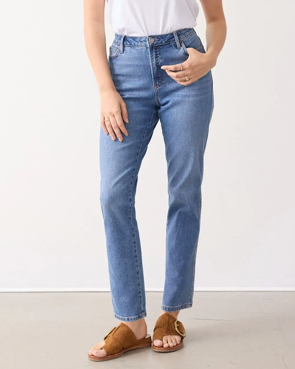 Slim-Leg High-Rise Jean  Vintage - Curvy Fit