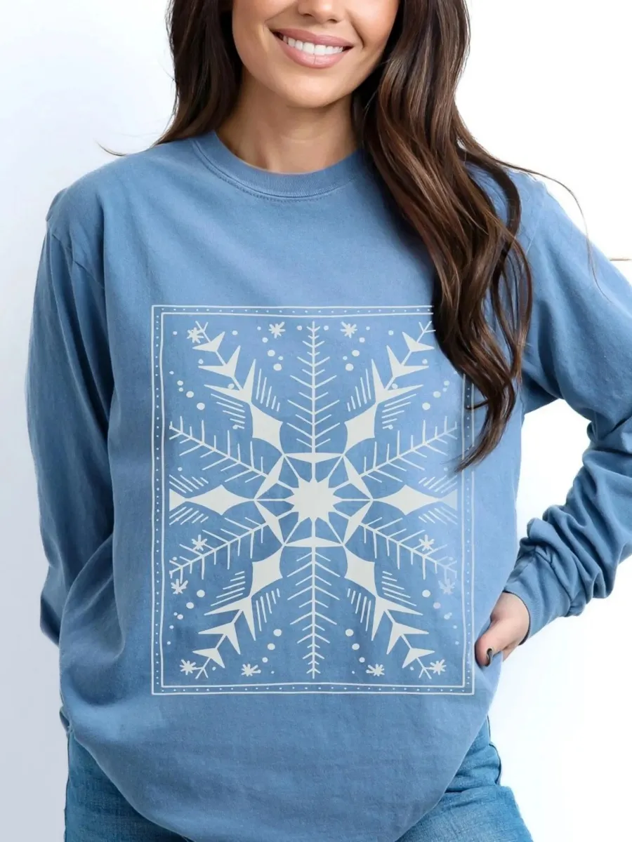 Minimalist Snowflake Round Neck T-Shirt