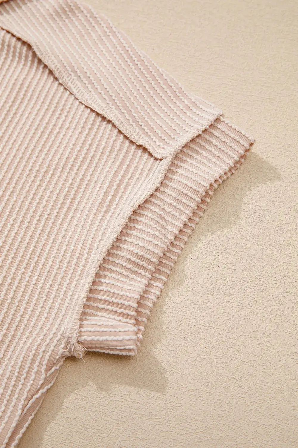 Round-Neck Short-Sleeve Ribbed T-Shirt