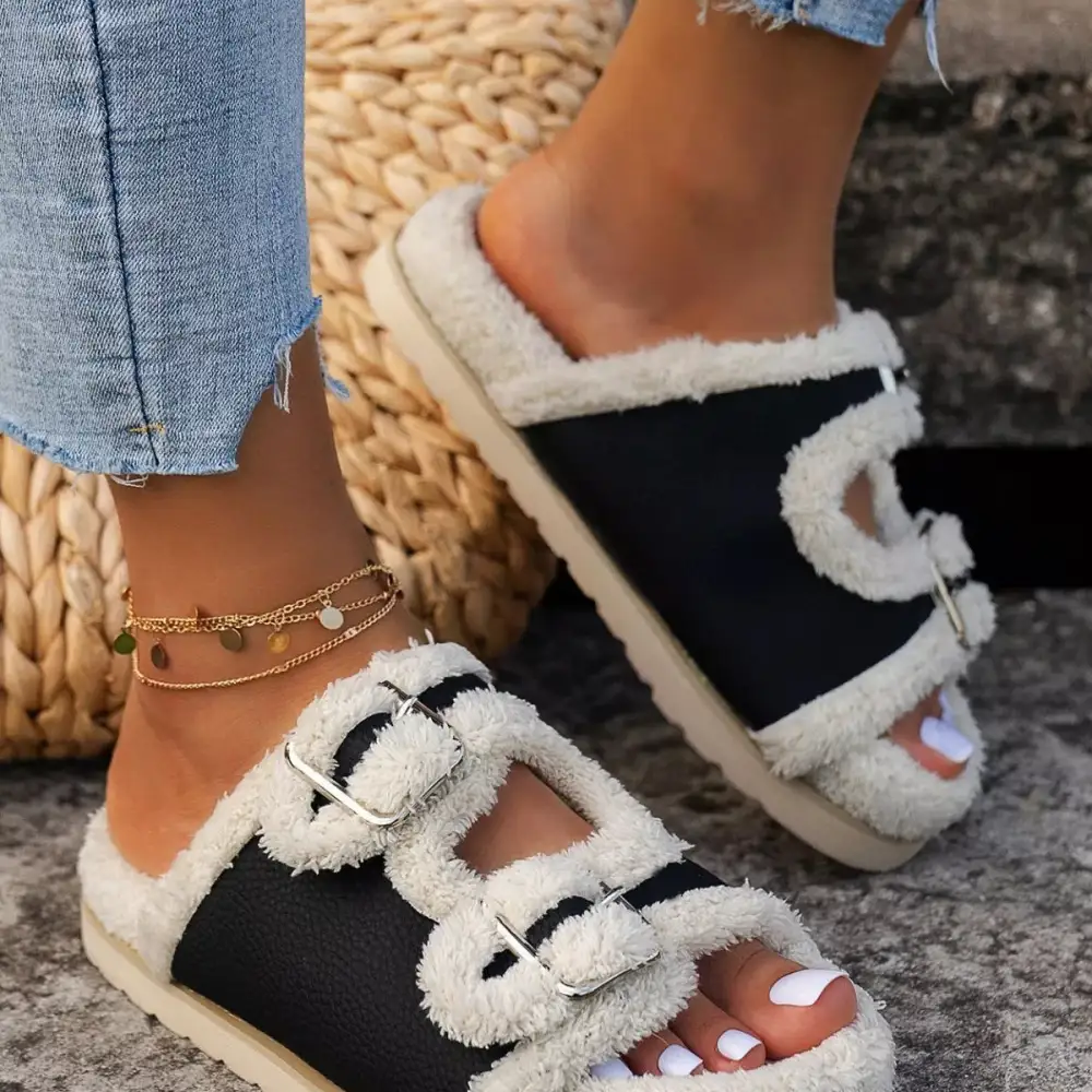 Buckle Decor Plush Lined Platform Slippers