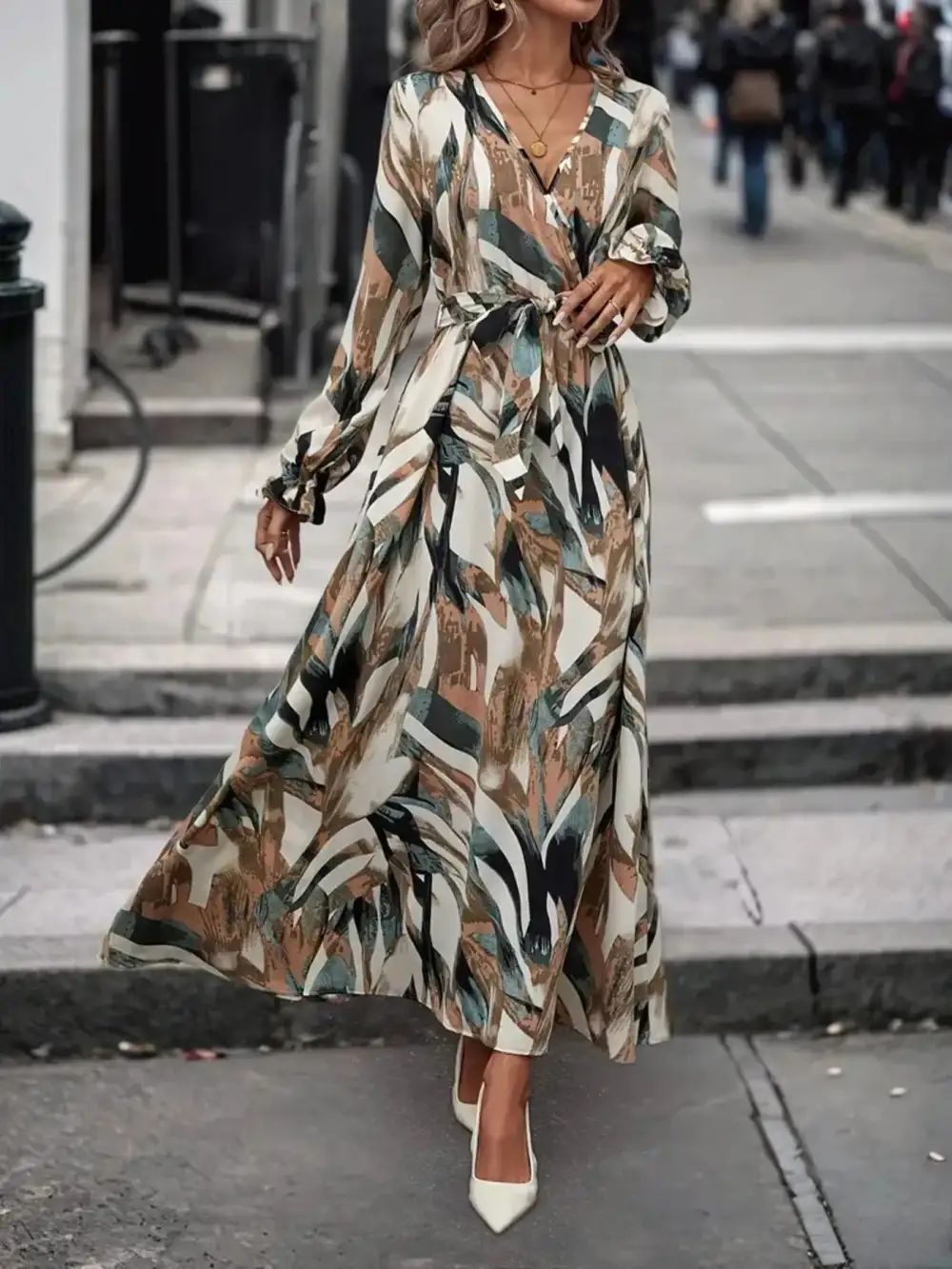Lightweight Feel Printed Long Sleeve Maxi Dress