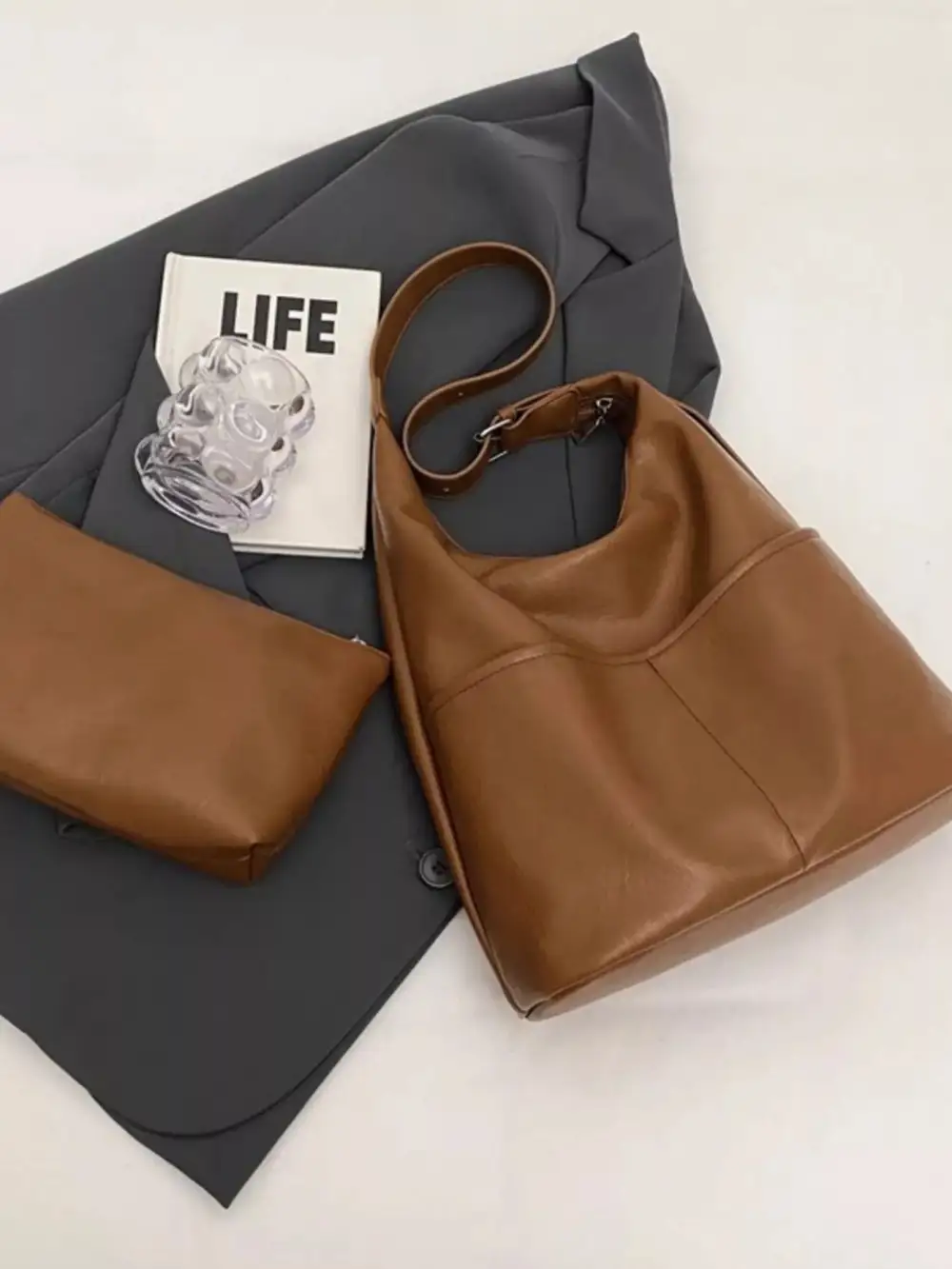 Easygoing Adjustable Strap Shoulder Bag