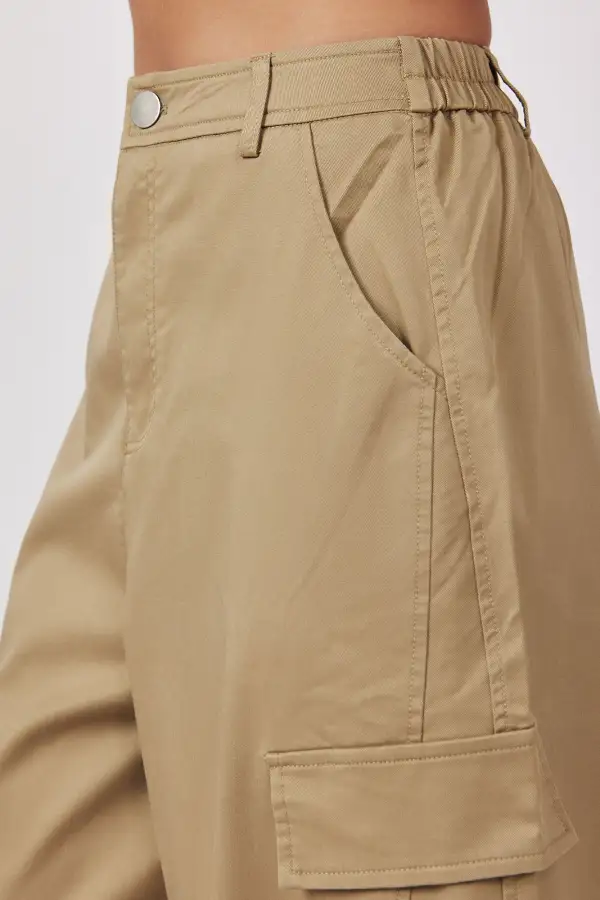 Balloon Fit Cargo Pants