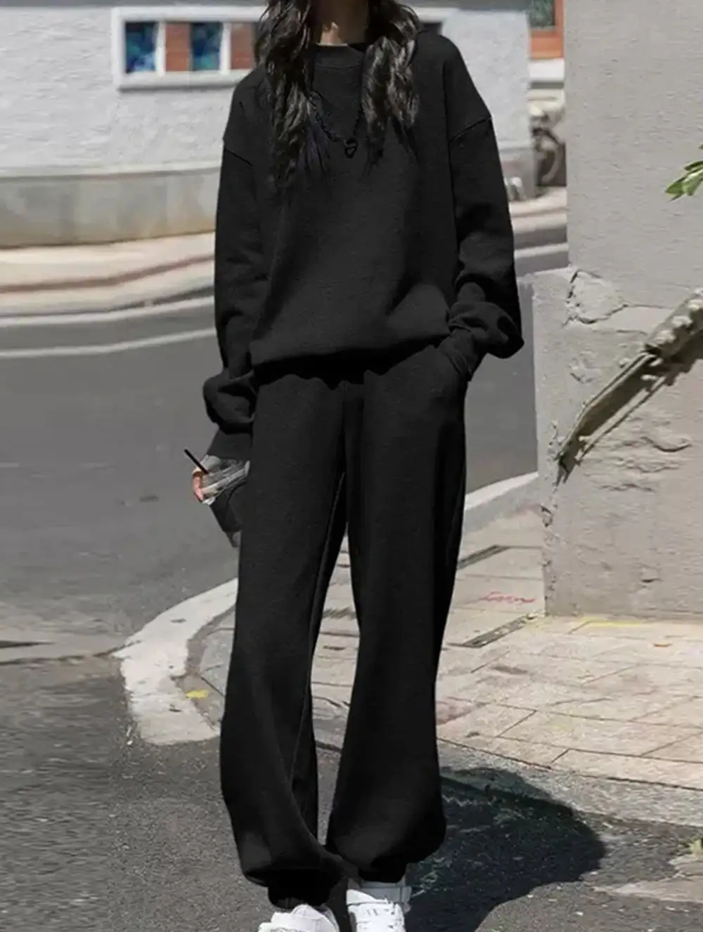 Long-Sleeved Round-Neck Sweatshirt Suit