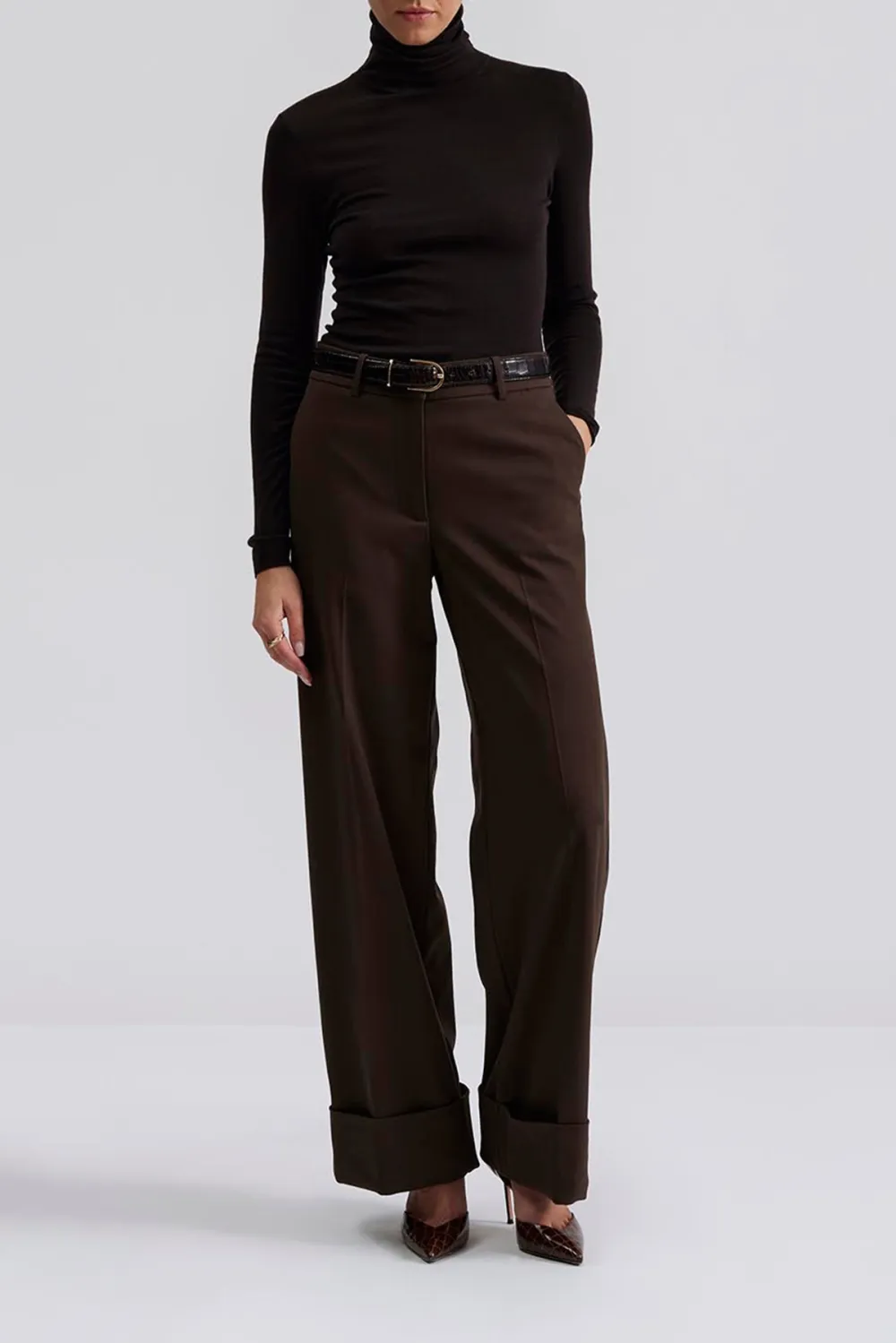 Mid Rise Wide Leg Trousers