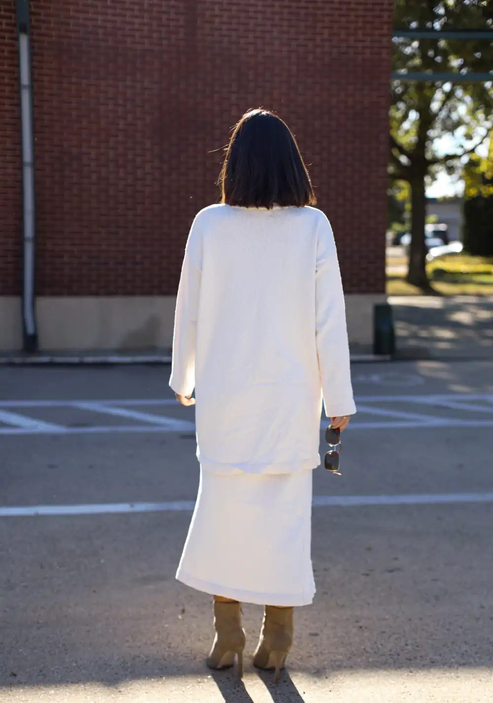 Elastic Waist Midi Skirt