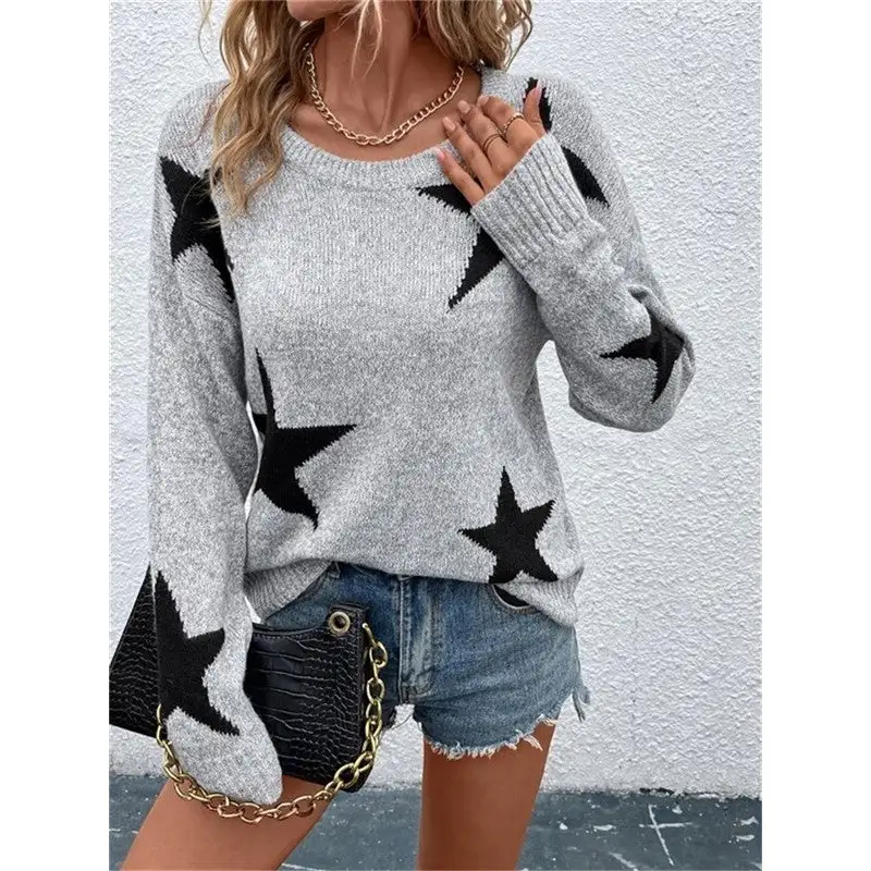 Women's Knit Star-Motif Round-Neck Relaxed Sweater