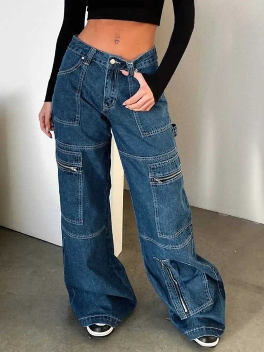 Wide Leg Pocketed Zip Denim Jeans