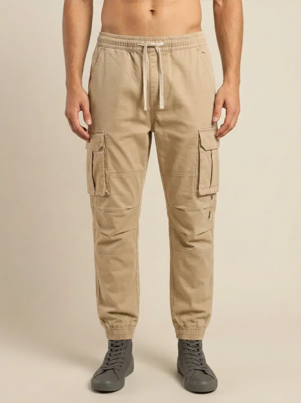 Multi-Pocket Solid-Style Men's Cargo Pants