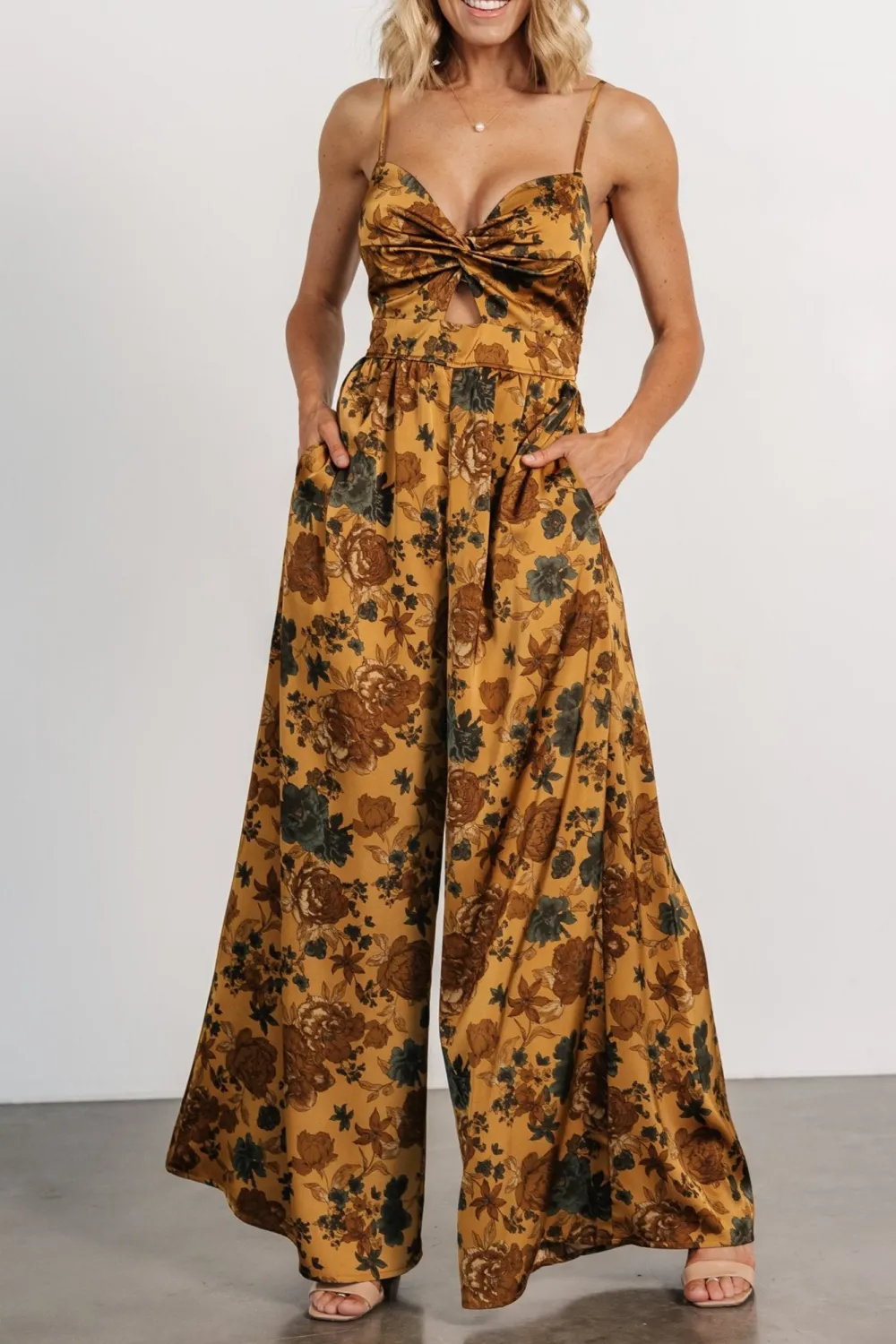 Artistic Retro High-Waisted Sexy Jumpsuit