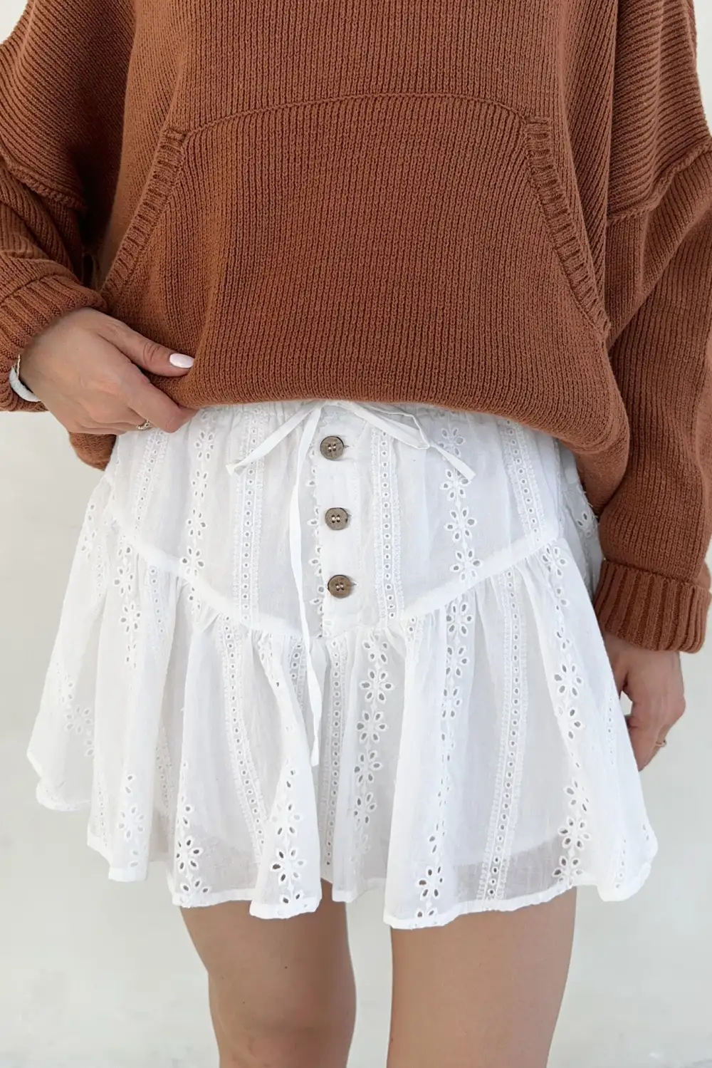 Quiet Detail Drawstring Eyelet Skort