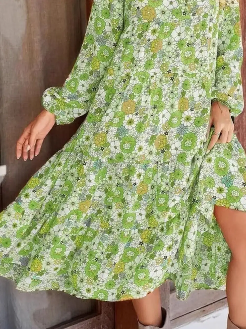 Textured Detail Floral Printed Midi Dress