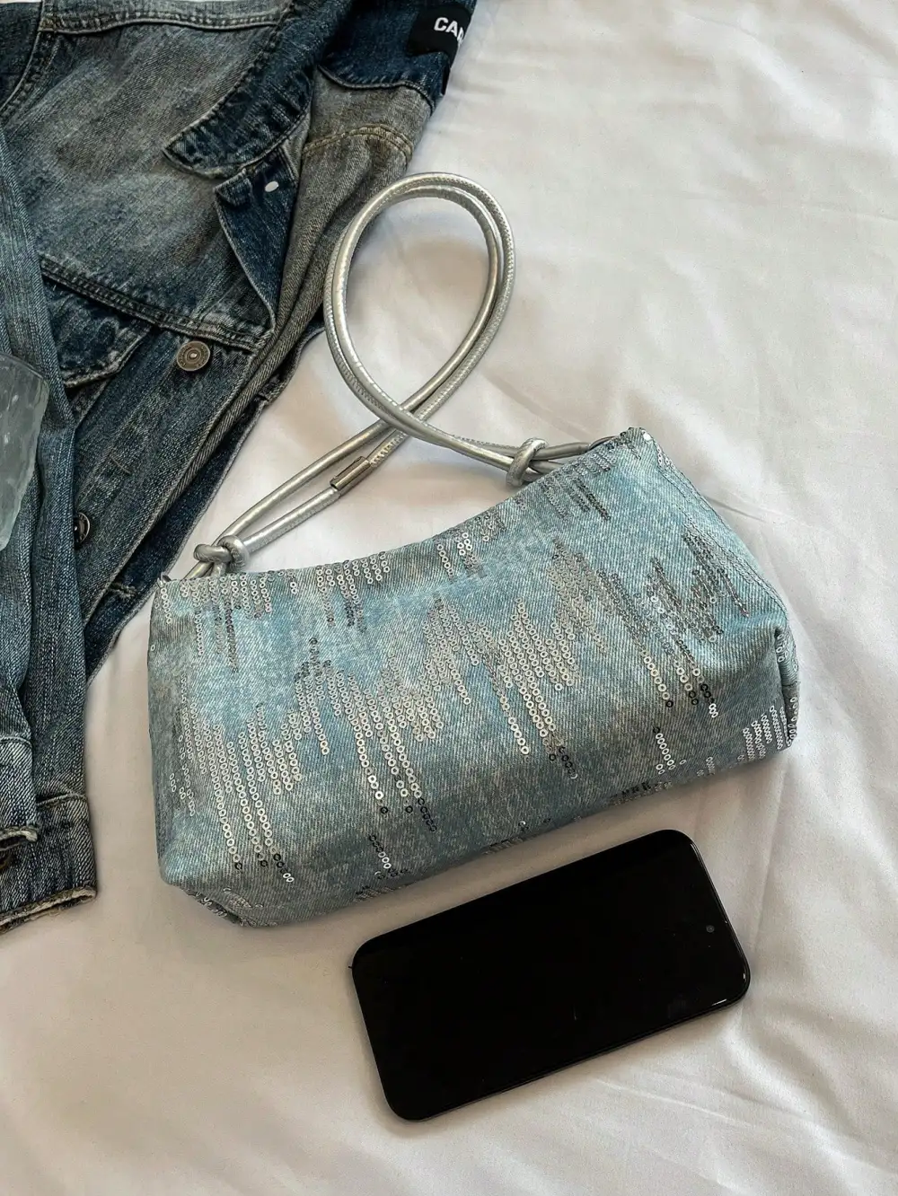Minimalist Shoulder Bag