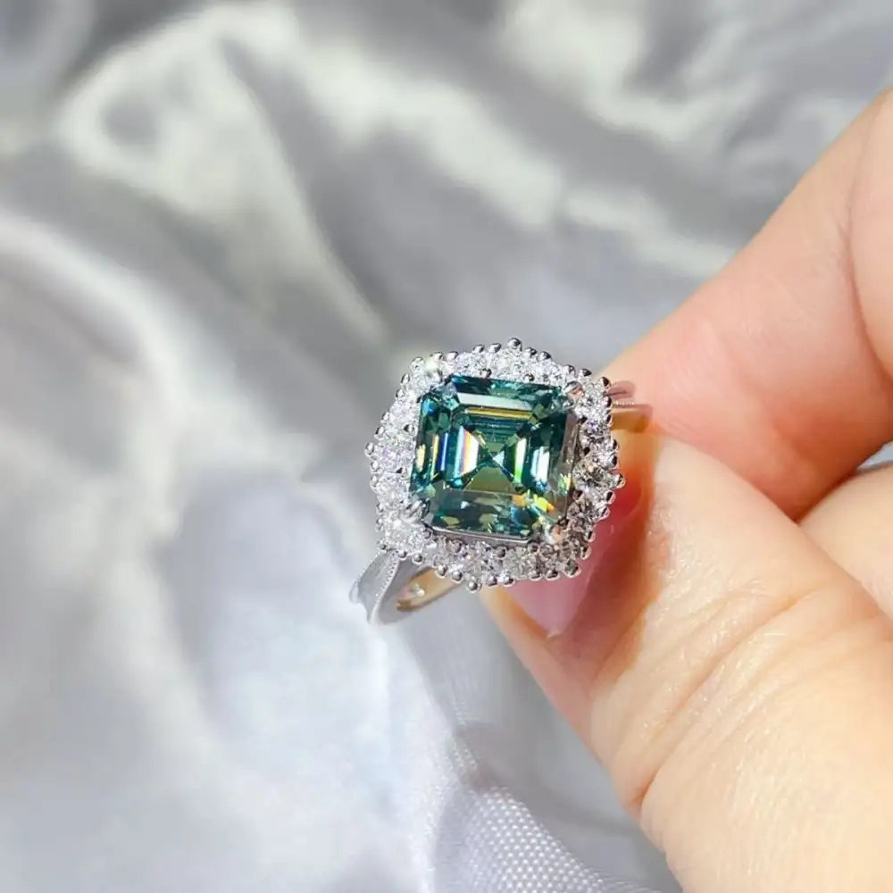 Essential Moissanite Jewelry