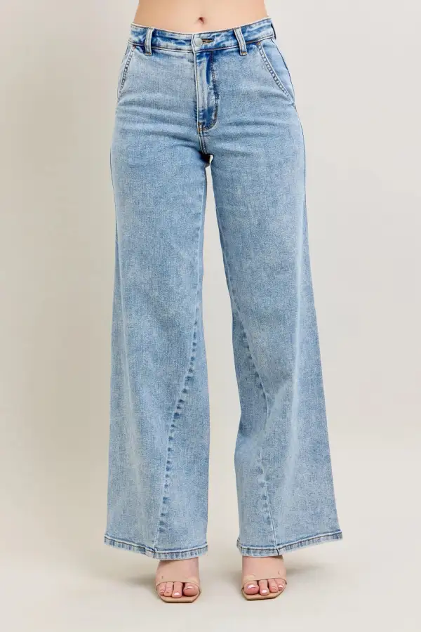 Casual High Rise Wide Leg Jeans