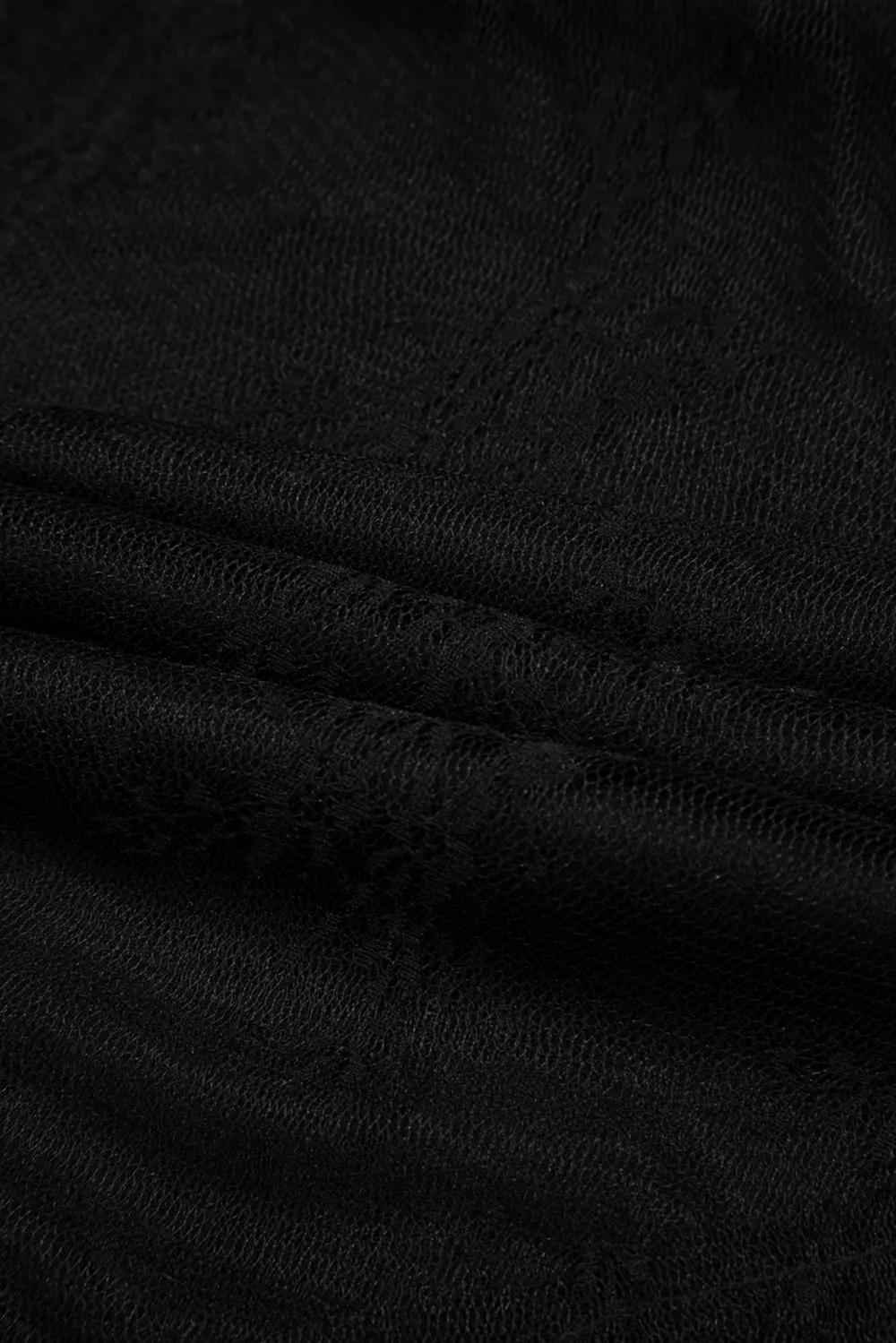 Quiet Essential Lace Skirt
