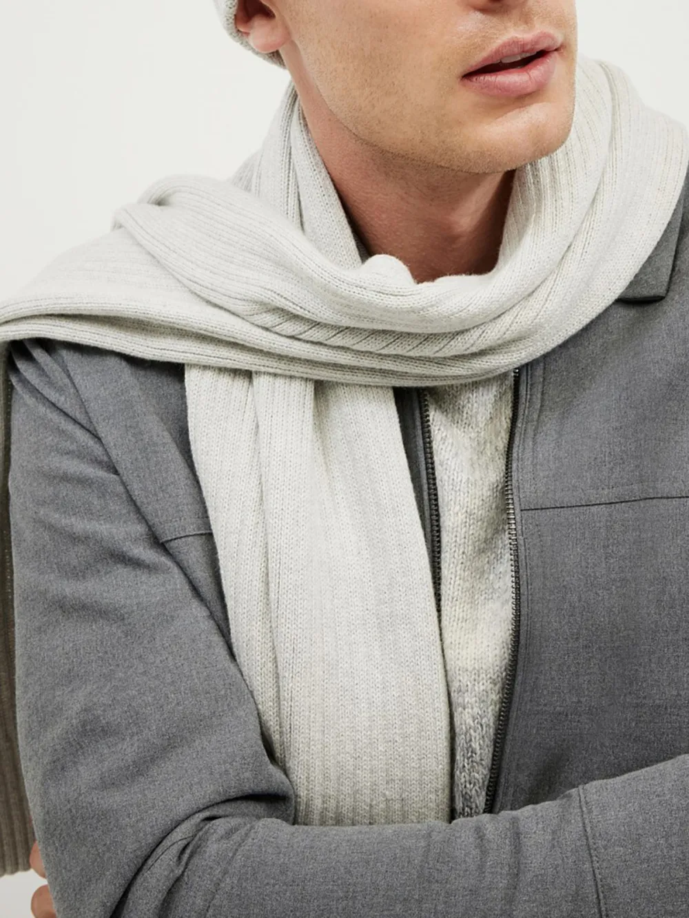 Simple And Versatile Men'S Scarves