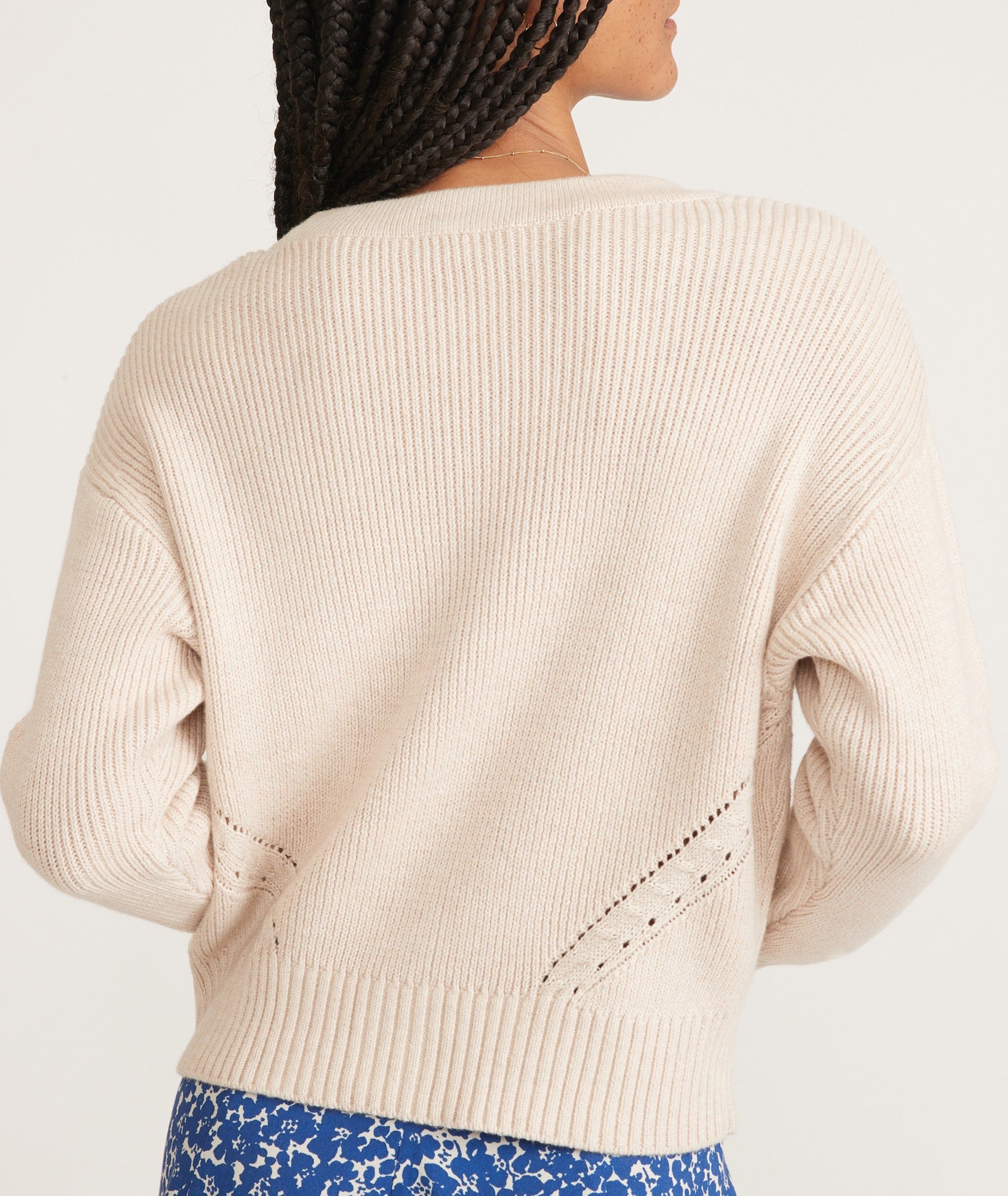 V-neck Buttoned Knit Crop Cardigan