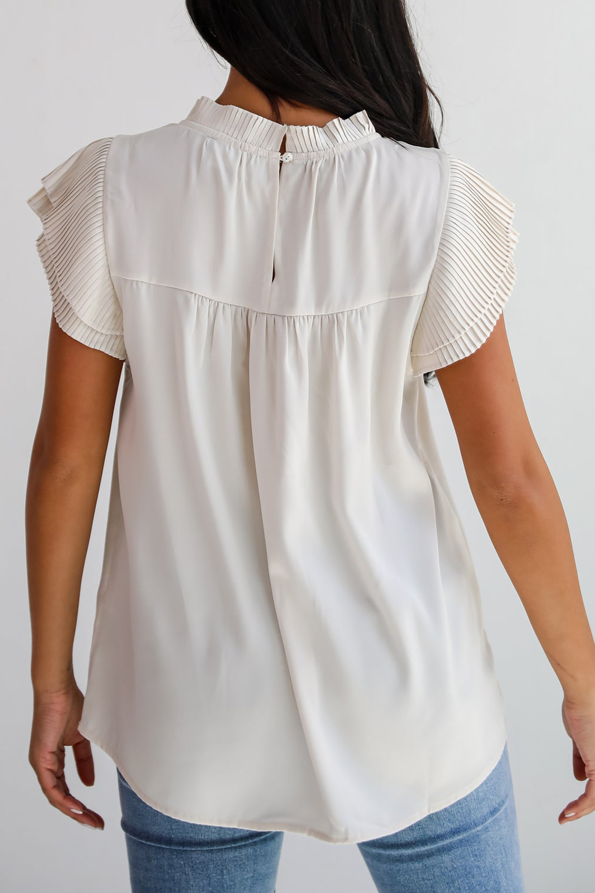 Convincing Aesthetic Cream Ruffle Blouse