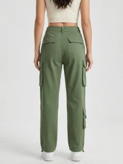 Outdoor-Inspired Utility Style Multi Pocket Casual Look Women's Multi Pocket Cargo Pants