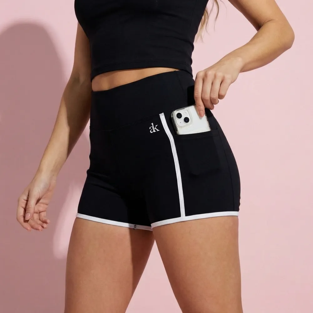 Refined High-Waist Seamless Stretch Biker Shorts