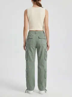 Functional Multi Pocket Casual Look Women's Multi Pocket Cargo Pants