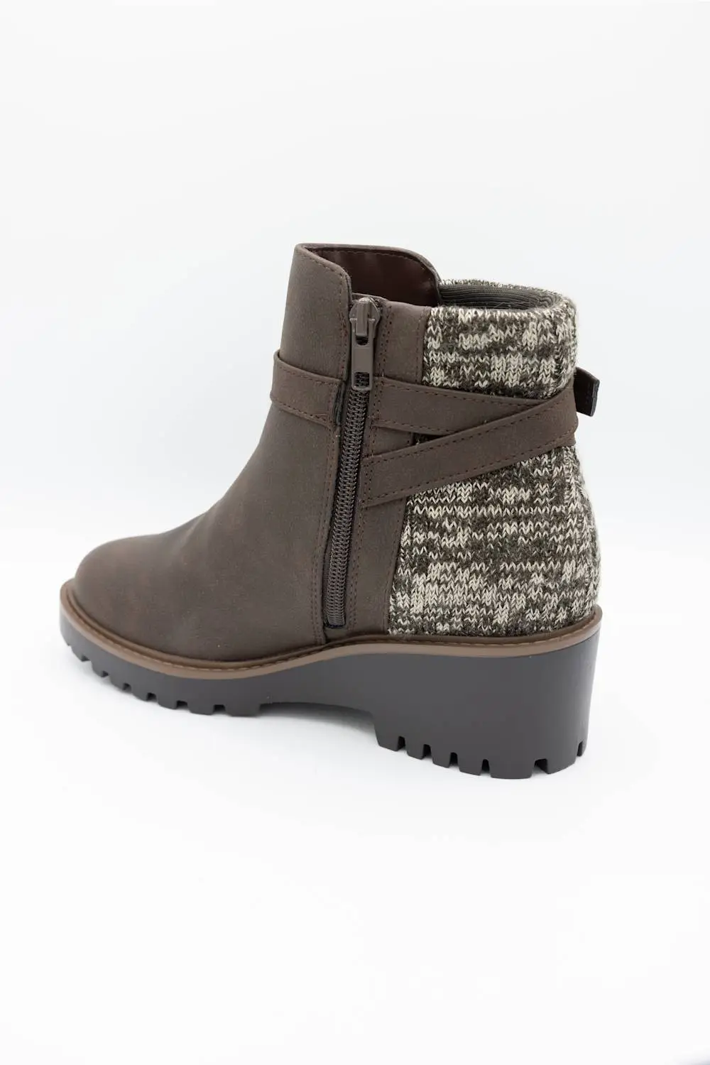 Wedge Buckle Detail Zip Entry Platform Bootie