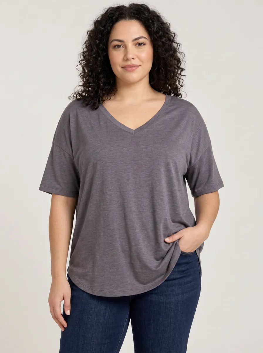 Plus Size V Neck Relaxed Fit Women's Plus Size V Neck Everyday Tee