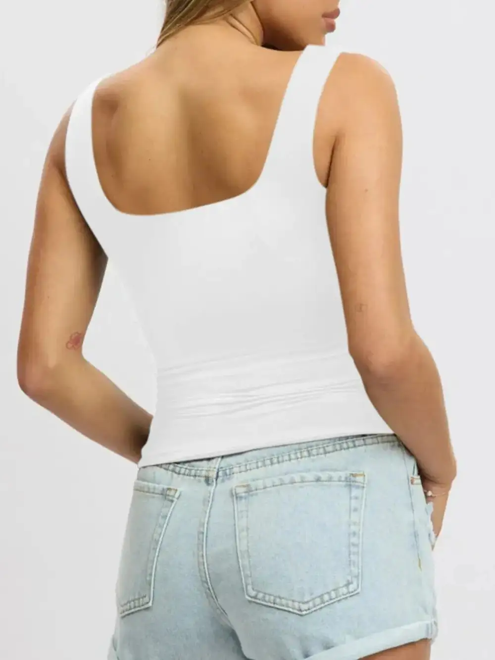 S Square Neck Wide