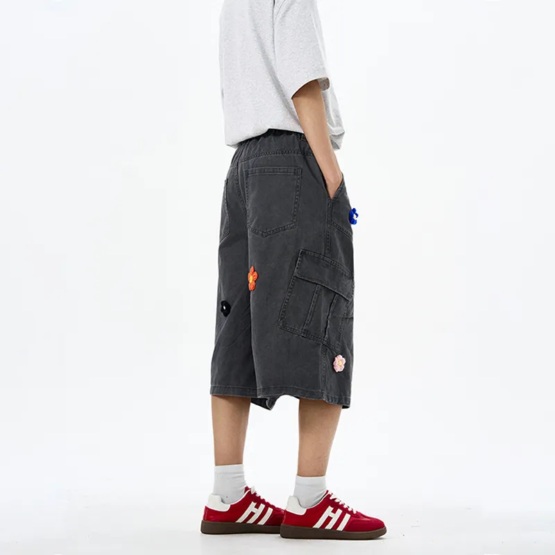 Embroidered Floral Multi Pocket Cargo Shorts