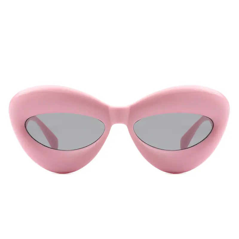 Lightweight Cat Eye Frame Sunglasses