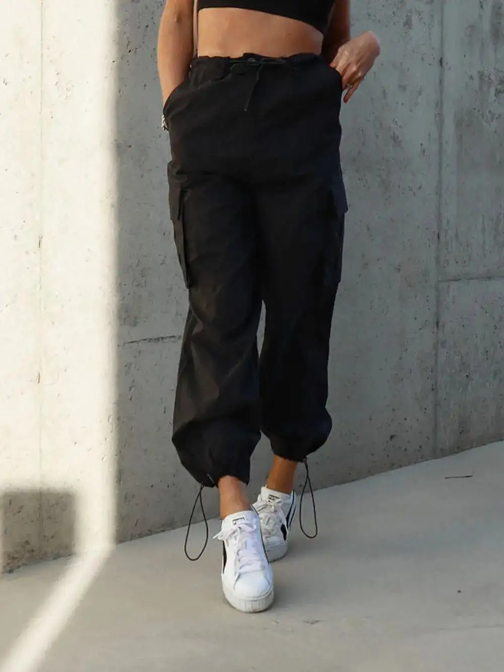 Drawstring Pocket Detail Pants