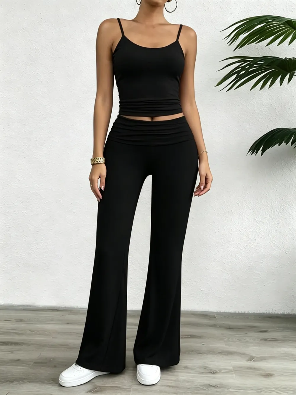Women's two-piece set: strapless cropped top and trousers