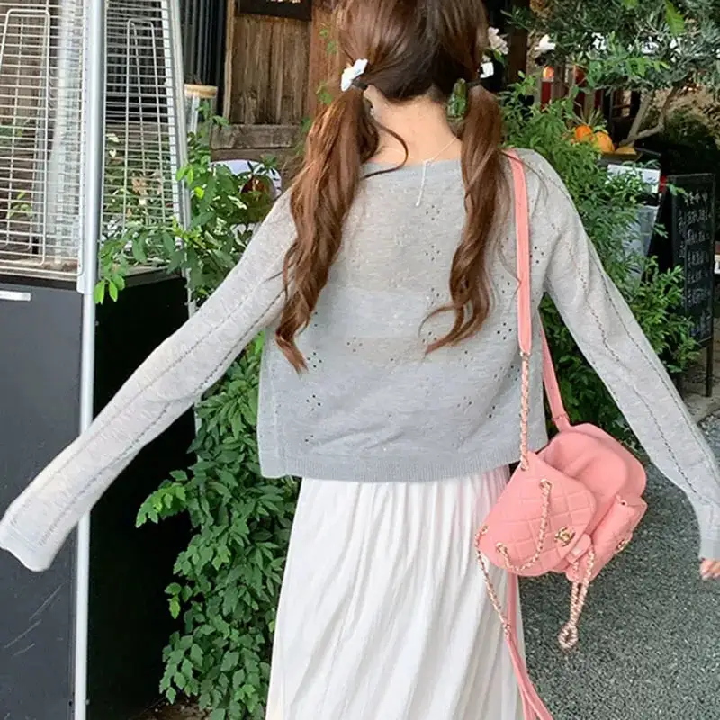 Cropped V-Neck Short-Sleeve Knit Cardigan
