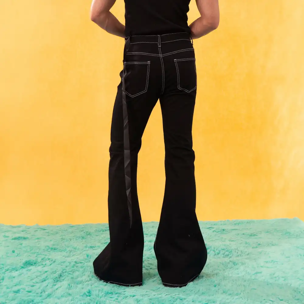 Flared Jeans With Contrast Stitching