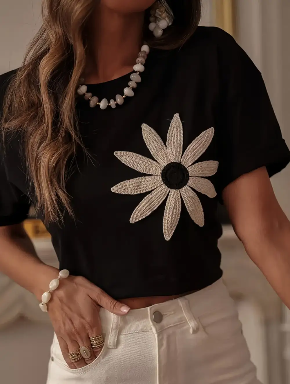 Embroidery Ruched Short Sleeve Tee
