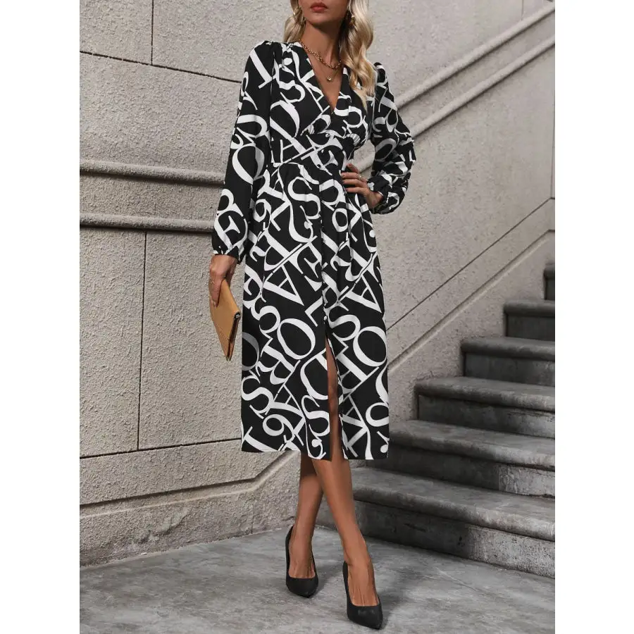 Everyday Printed V-neck Long Sleeve Midi Dress