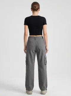 Core Multi Pocket Training Look Women's Multi Pocket Cargo Pants