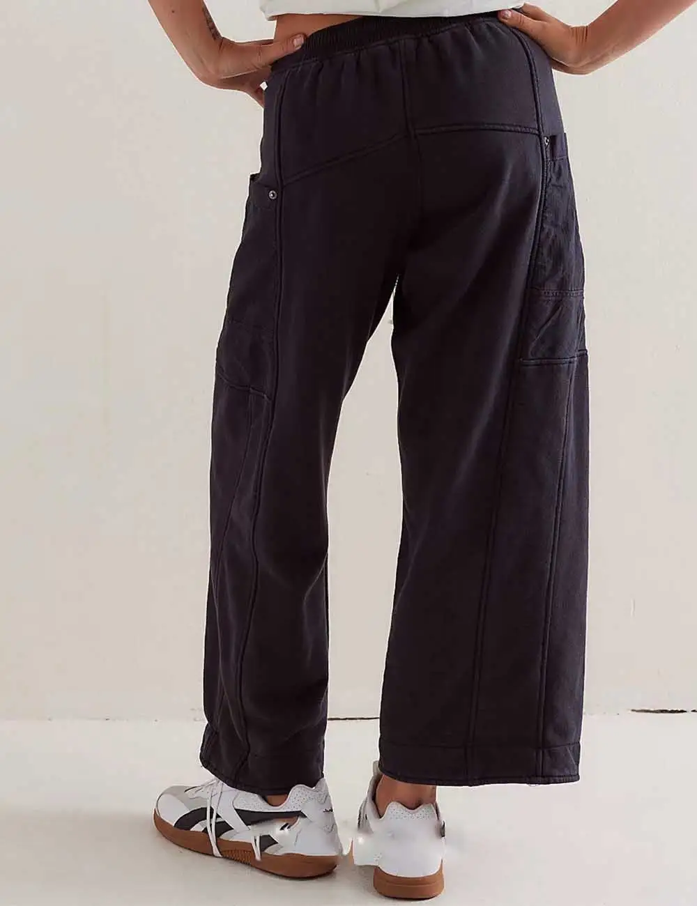 Elastic Waist Drawstring Pocket Straight Leg Denim Pants