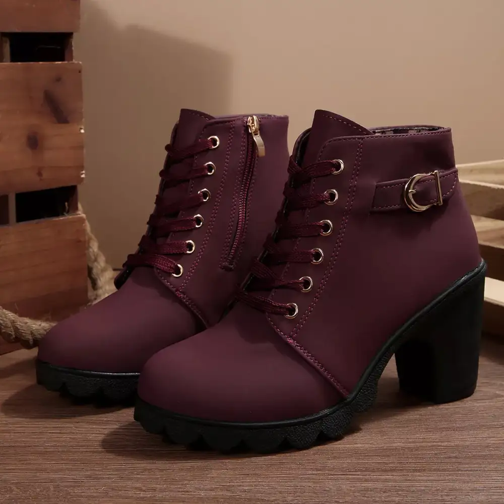 Essential Lace Up Block Heels Boots