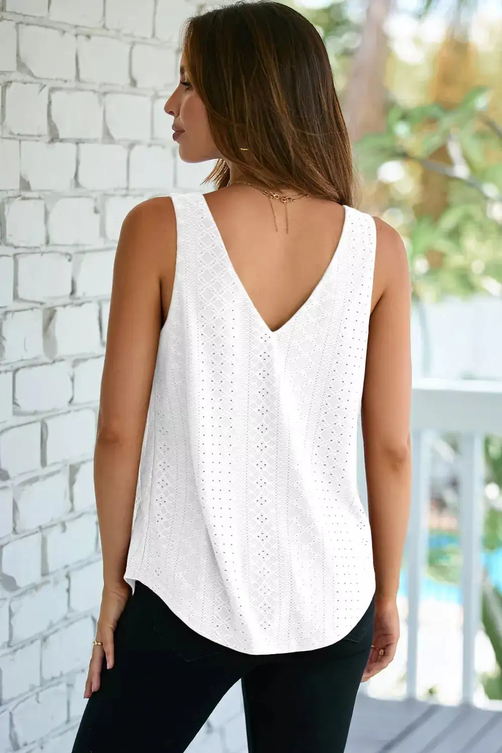 Eyelet Knit Patterned Loose V-Neck Tank Top
