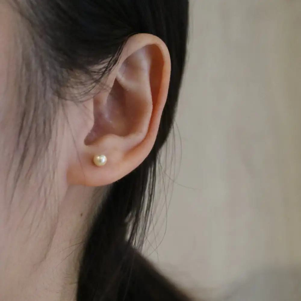 Coin Accent Pearl Stud Earrings