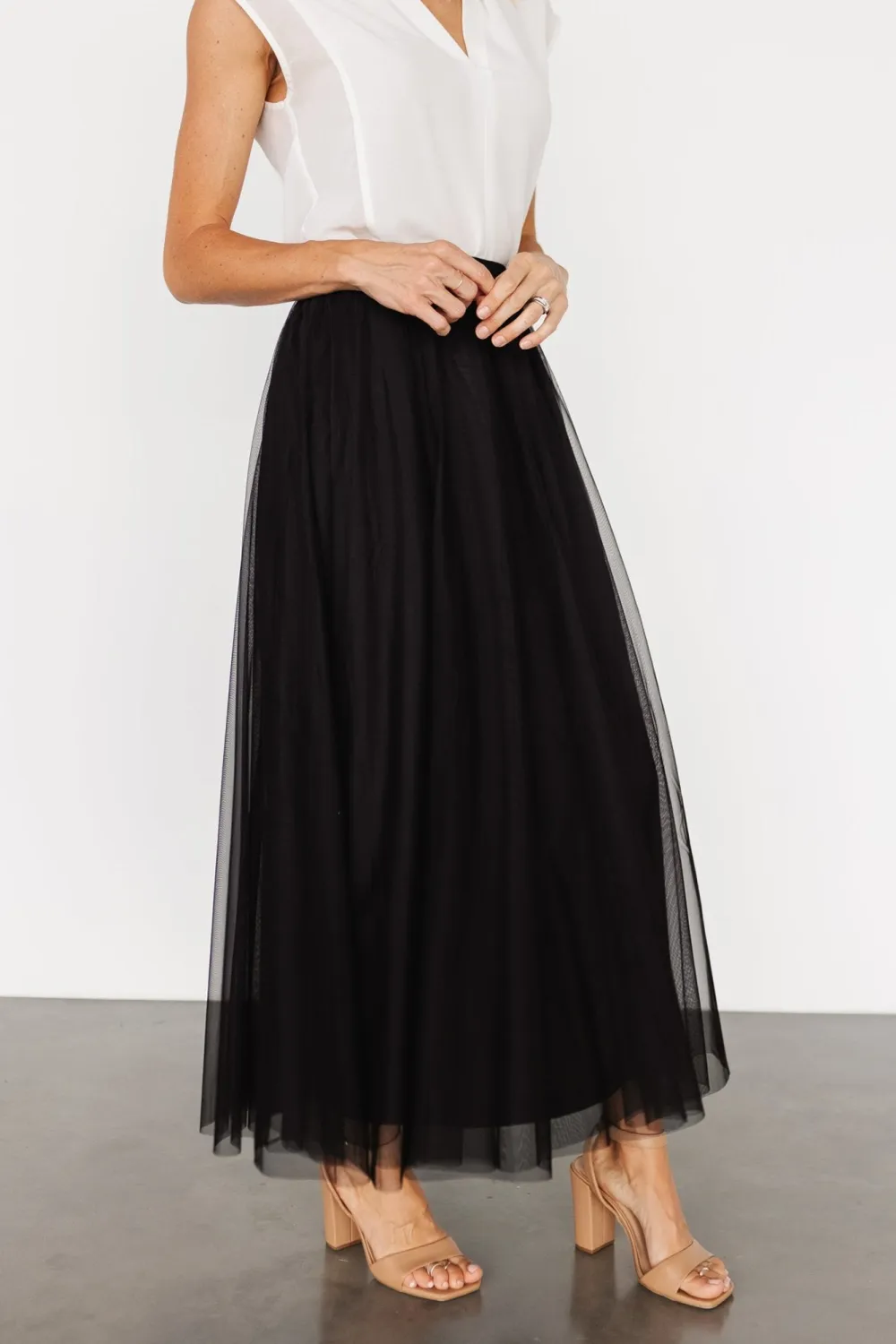 Minimalist High-Waisted Temperament Tulle Skirt