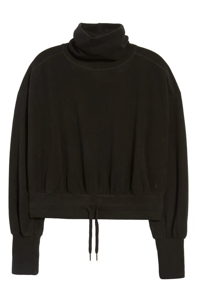 Regular Fleece Pullover Sweatshirt