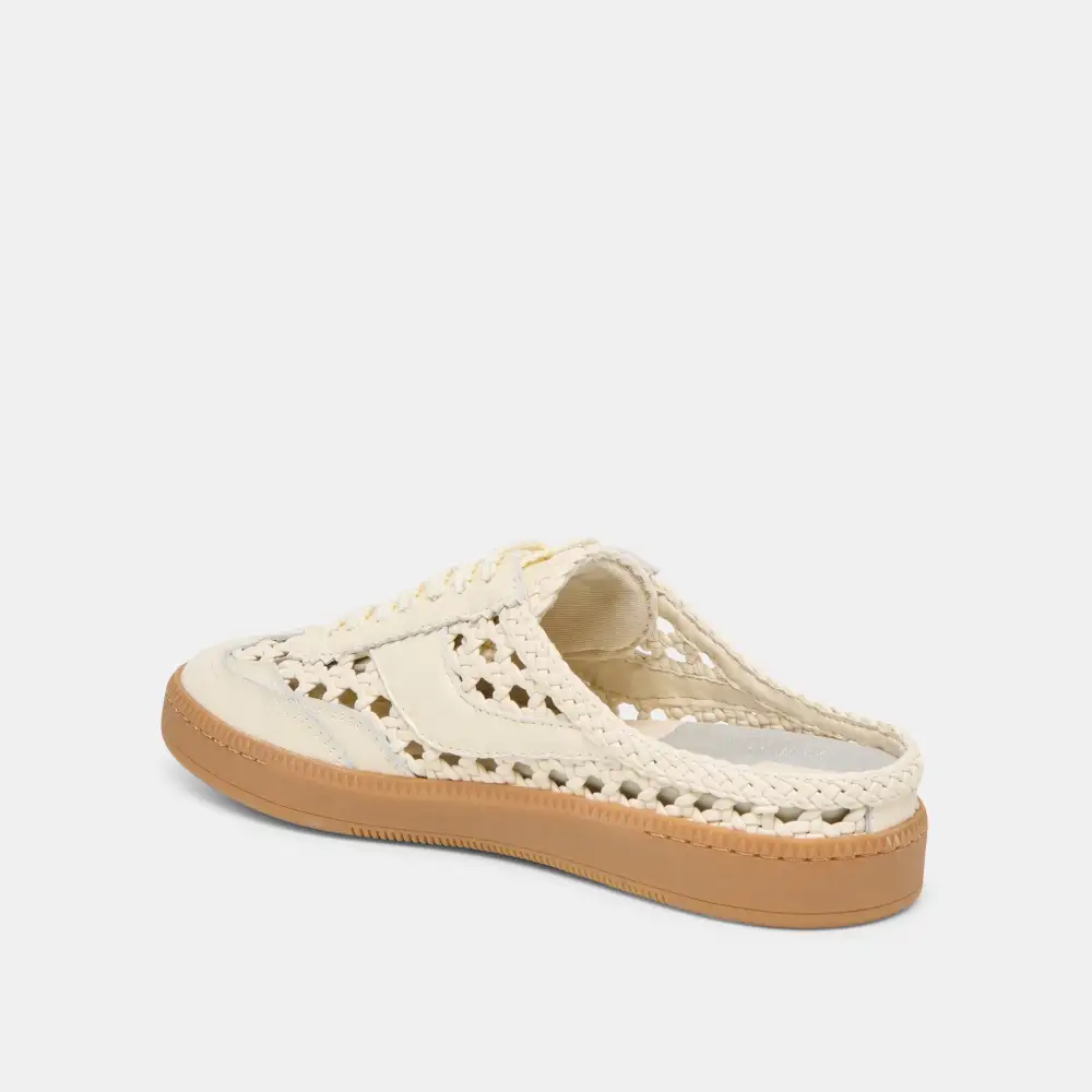 Lace Up Clean Line Sneakers
