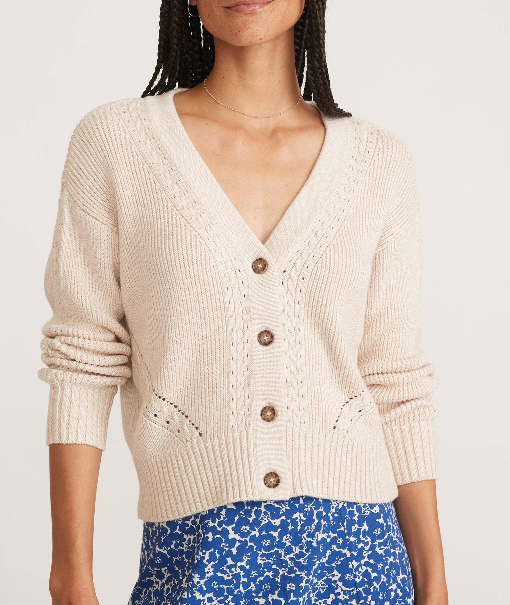 V-neck Buttoned Knit Crop Cardigan